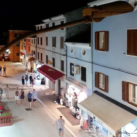 Orion Apartment Porec Bagian luar foto