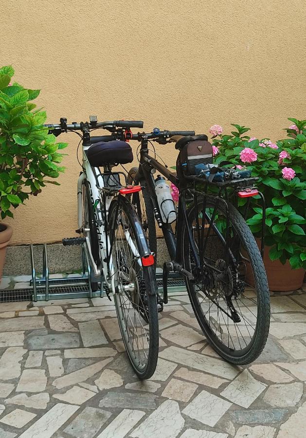 Orion Apartment Porec Bagian luar foto