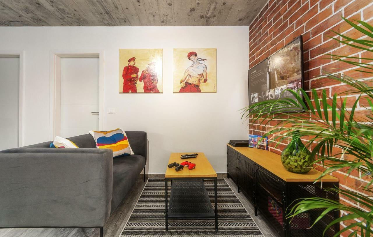 Orion Apartment Porec Bagian luar foto