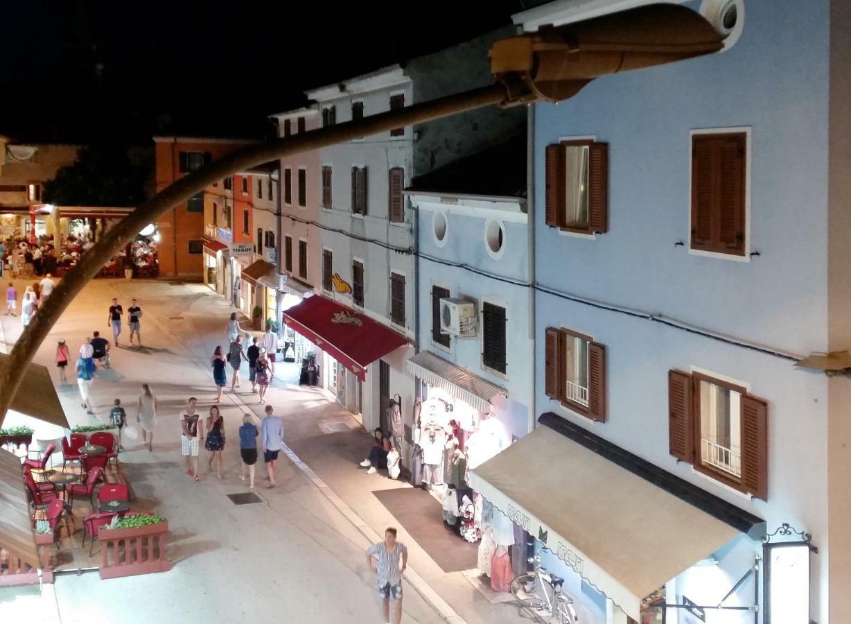 Orion Apartment Porec Bagian luar foto
